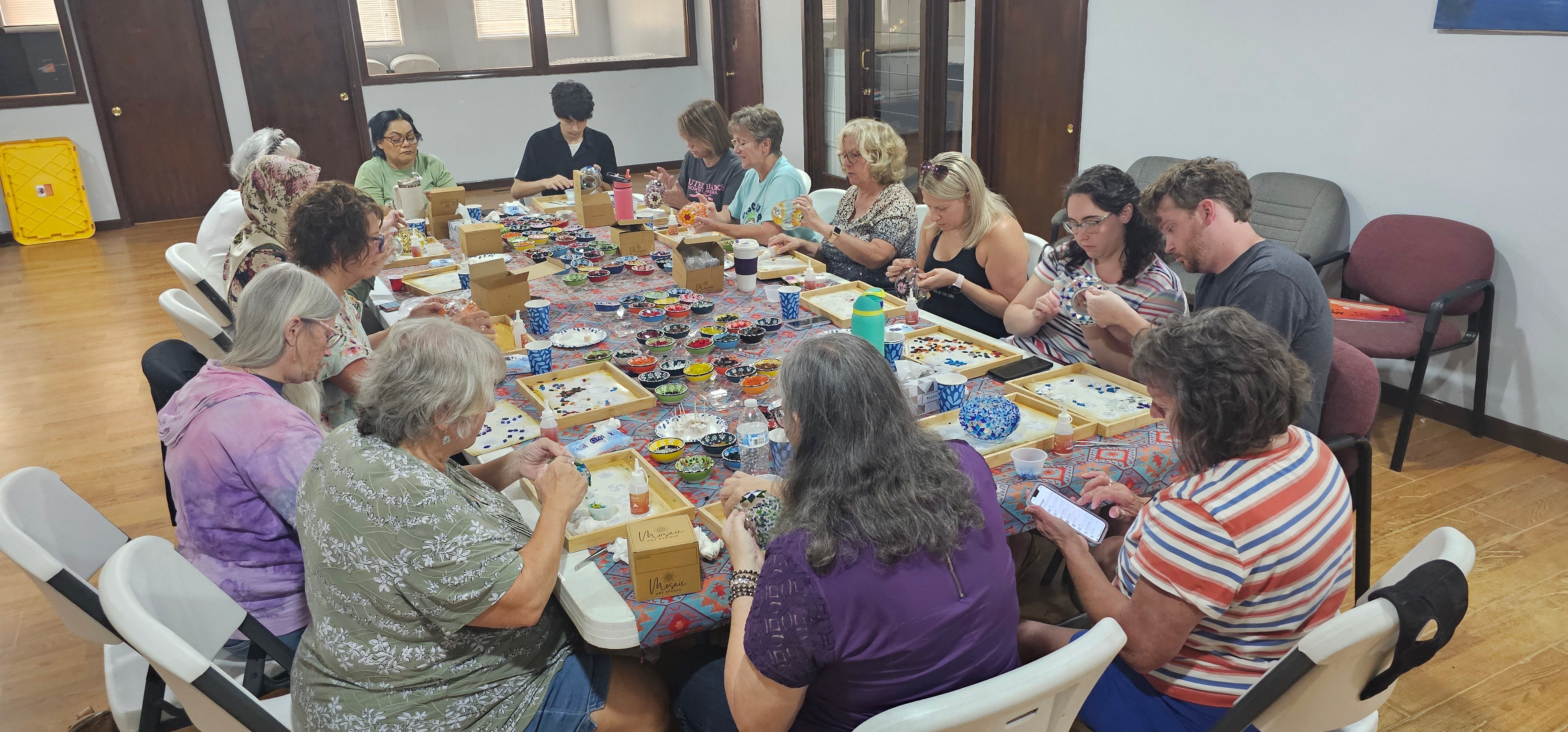 The Connection Between Mindfulness and Mosaic Art Painting